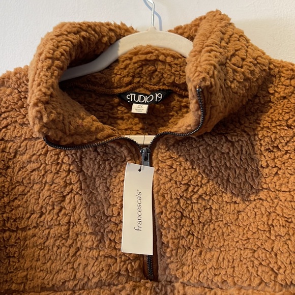 Francesca’s Studio 19 XS Kelly Sherpa Pullover Sweater Camel NWT - Picture 5 of 9